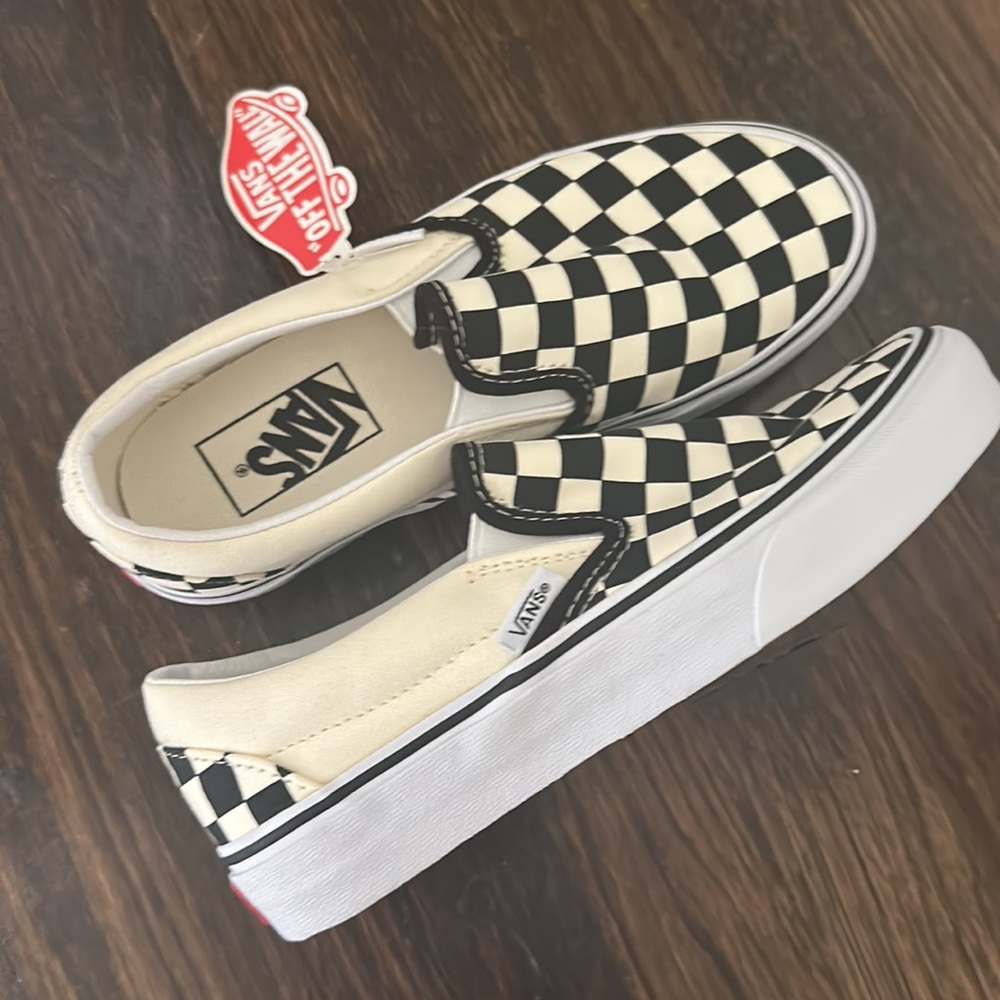 Vans checkerboard slip on shoe NWT